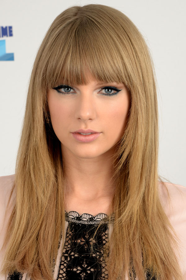أجمل صور Taylor Swift !  Cos-10-taylor-swift-best-blondes-mdn